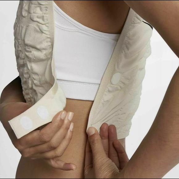 NIKELAB NRG AAE 2.0 SHIMMEL SLEEVELESS TOP ONE SIZE (AQ0407 030) PHANTOM - Picture 3 of 6